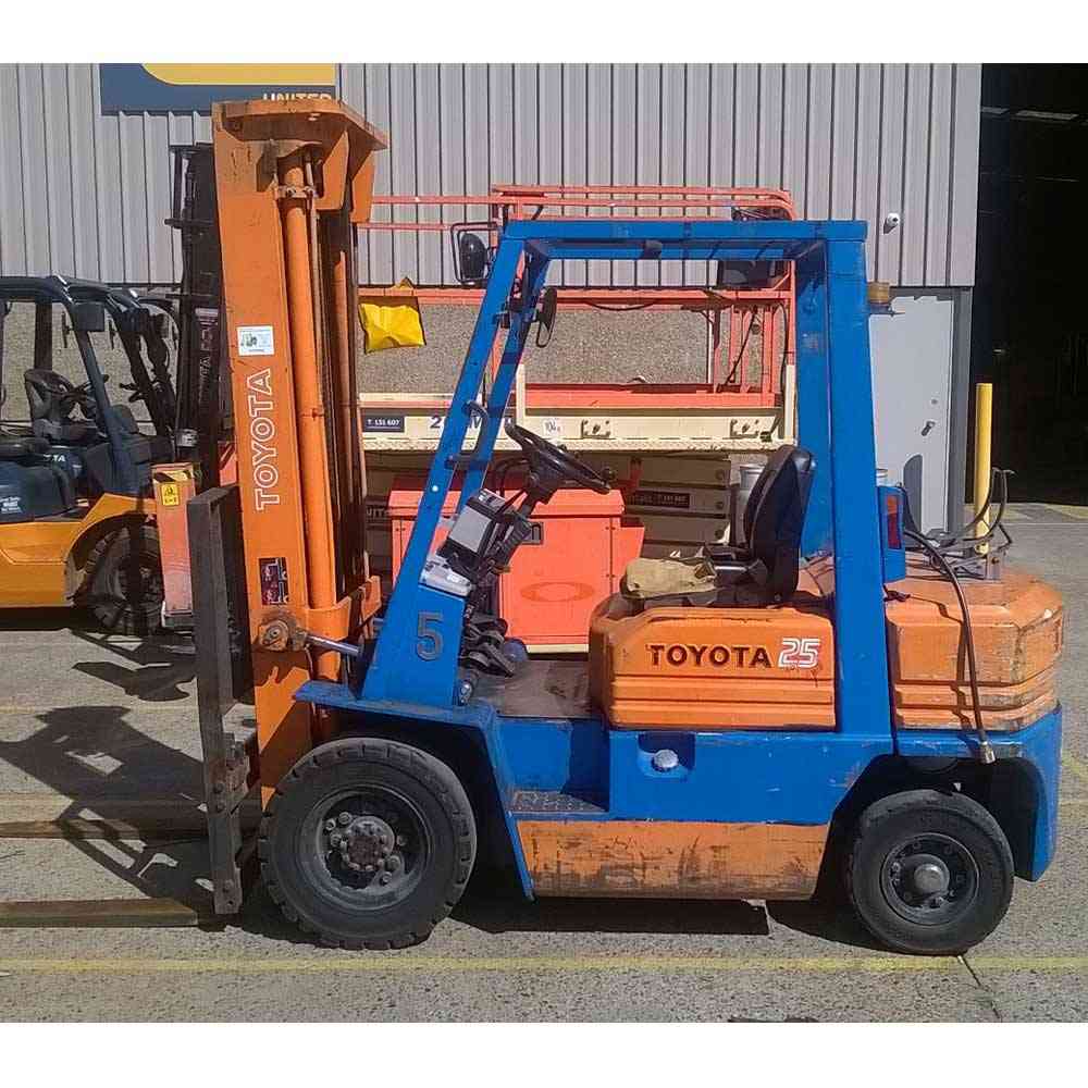 Toyota-2-5t-used-lpg-forklift-in-sydney-405fg25-15418 - United Equipment