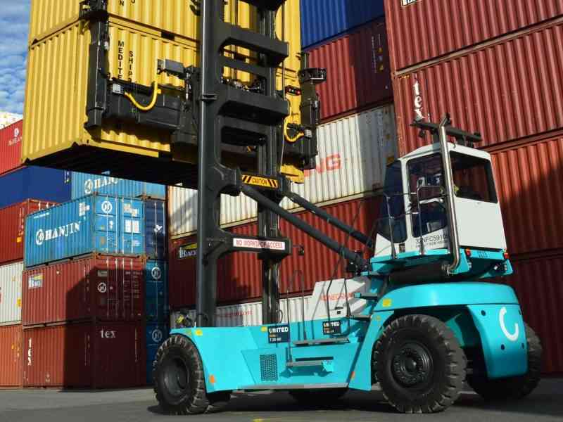 CC Container Chooses United Forklift and Access Solutions